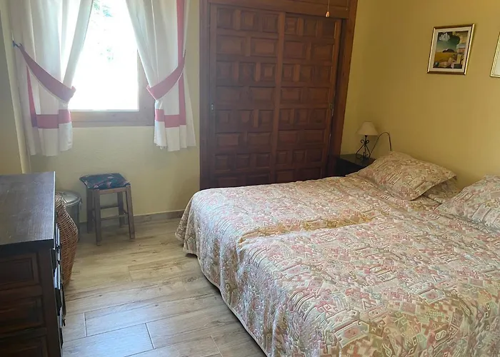 Magnifico Chalet Unico Junto Al Mar Caleta De Velez